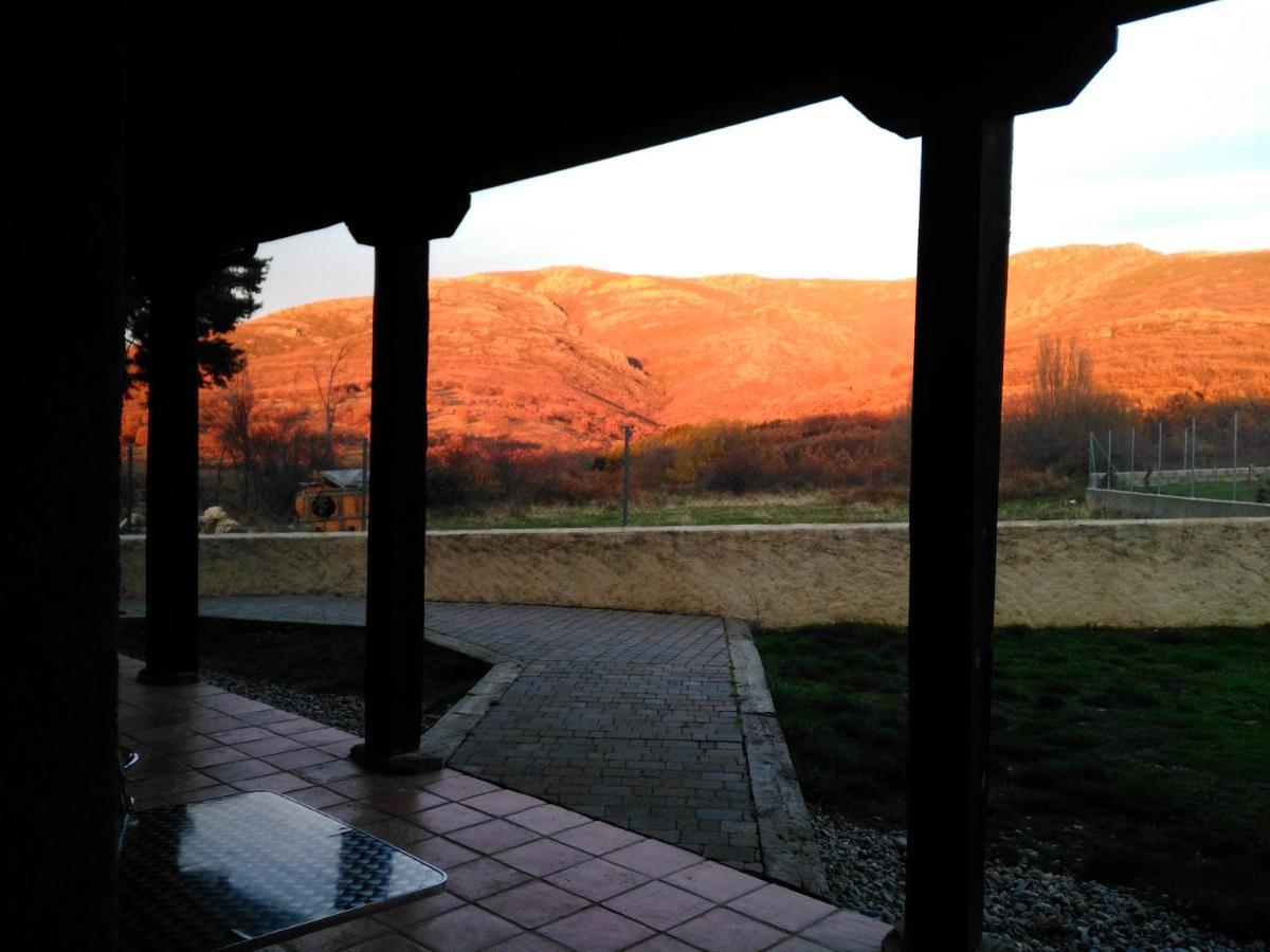 El Mirador Del Hayedo Villa Riofrio de Riaza Екстериор снимка