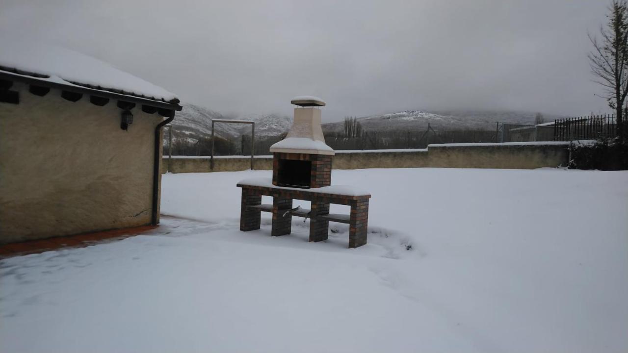 El Mirador Del Hayedo Villa Riofrio de Riaza Екстериор снимка